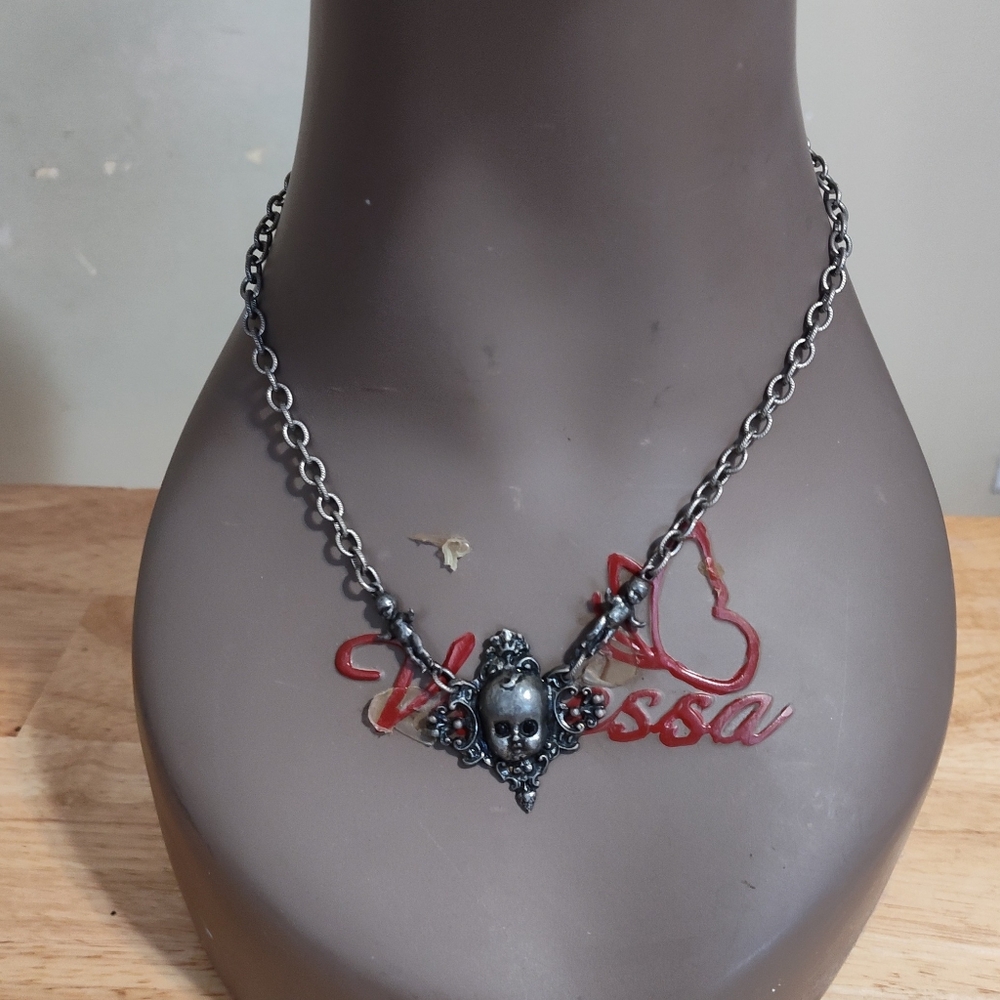 Gothic Antique Necklace - Picture 2 of 4